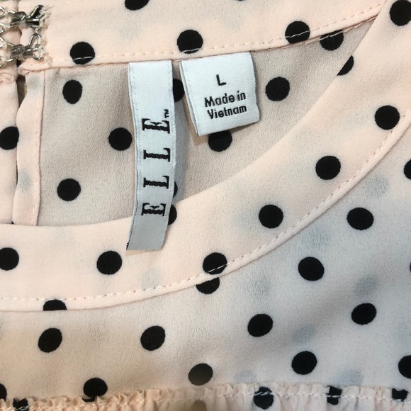 Elle blouse 🌟HOST PICK🌟 - Picture 4 of 7
